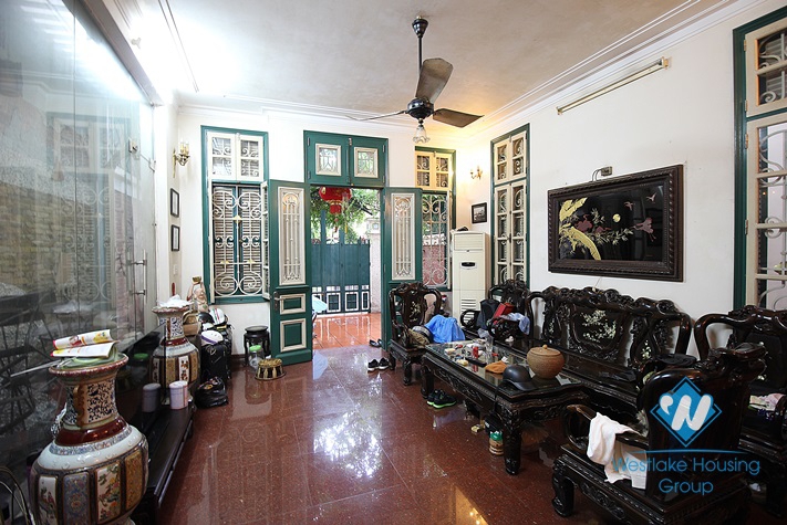Spacious house with large court yard for rent in Tay Ho, Ha Noi